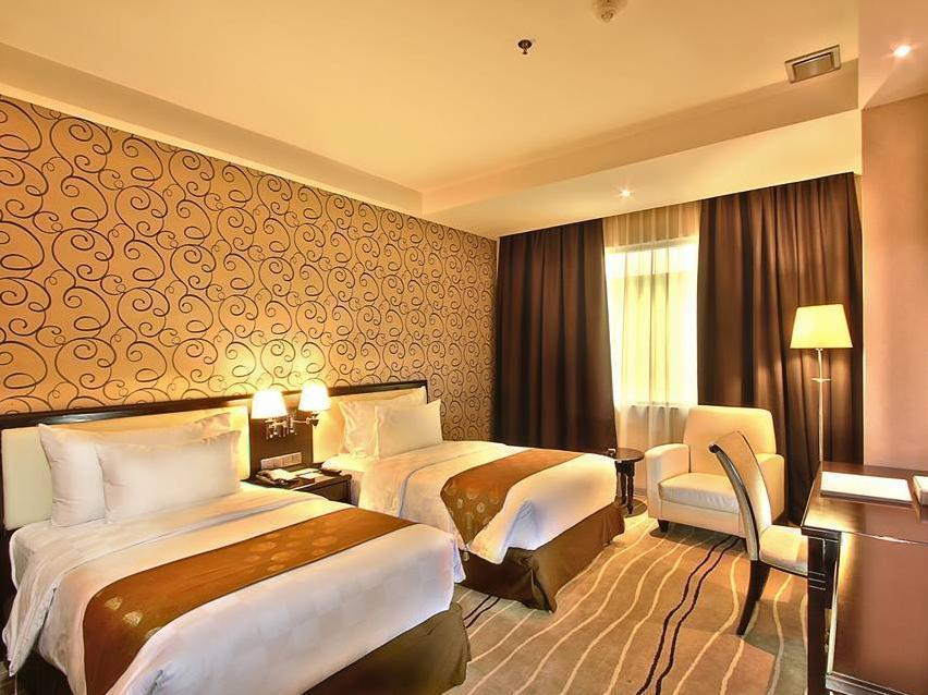 Four Points By Sheraton Medan Exterior photo