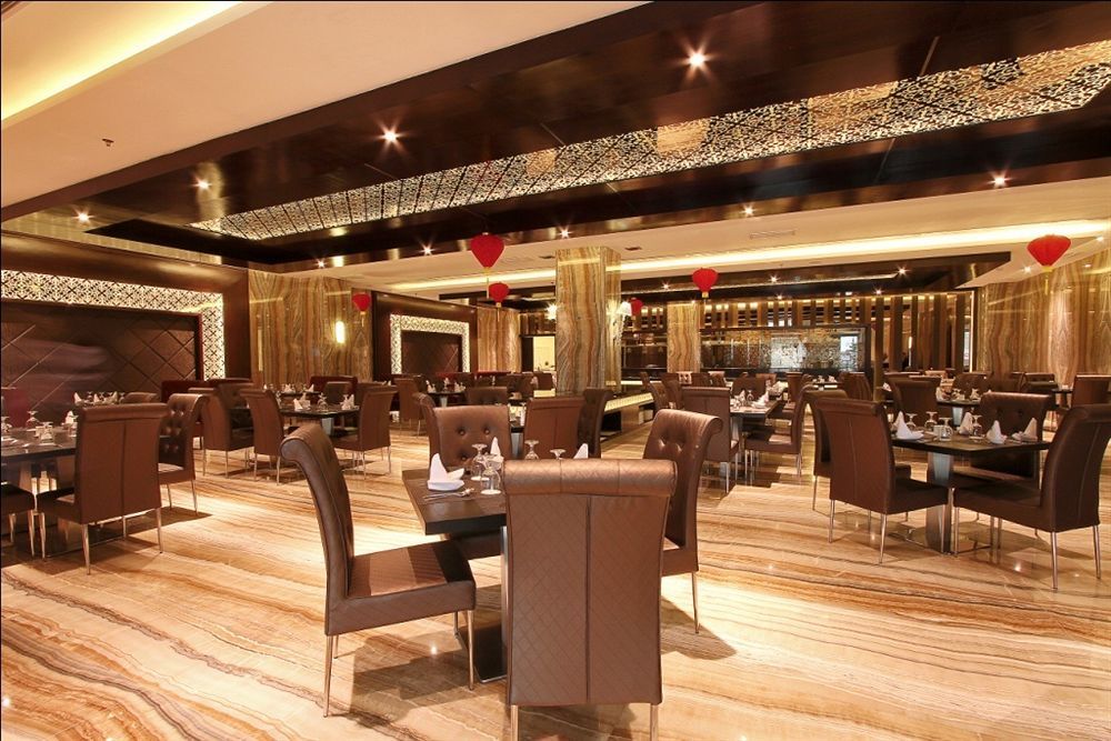 Four Points By Sheraton Medan Exterior photo