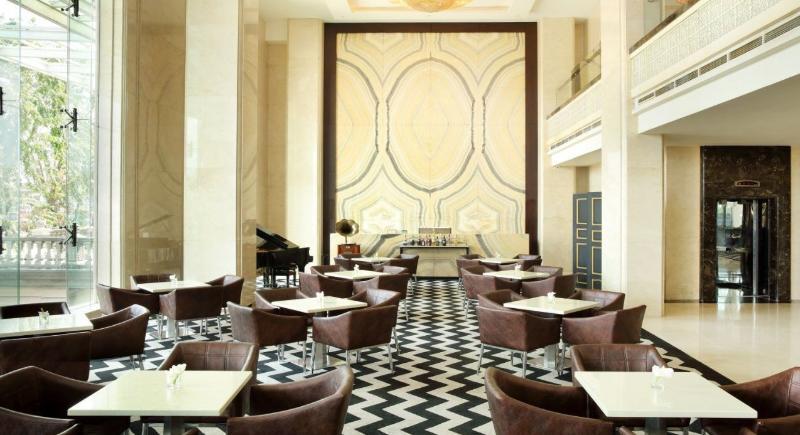 Four Points By Sheraton Medan Exterior photo